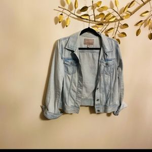 Brand new vintage look banana Republic jean jacket